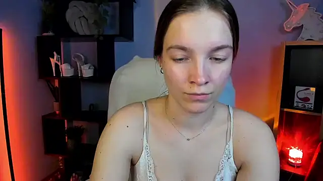 Snapshot of kenzie_x chatting on 03/12/25, 11:53 kenzie x online show from 03/12/25, 11:53