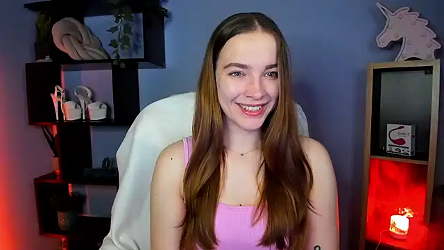 Snapshot of kenzie_x chatting on 03/17/25, 06:29 kenzie x online show from 03/17/25, 06:29