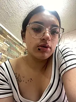 Snapshot of SophiaHilt0n chatting on 09/22/25, 11:56 SophiaHilt0n online show from 09/22/25, 11:56