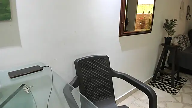 MarilynDavies online show from 10/23/25, 08:51