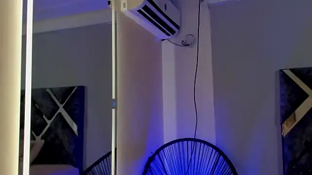 Snapshot of sienna_marie chatting on 02/24/25, 08:36 sienna marie online show from 02/24/25, 08:36