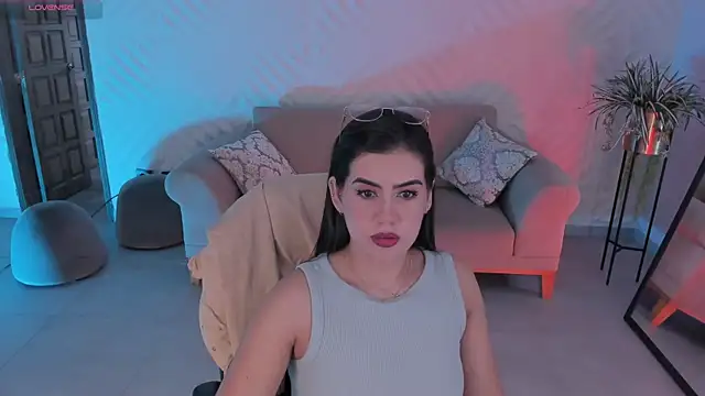 AngelicaVega online show from 11/11/25, 07:36