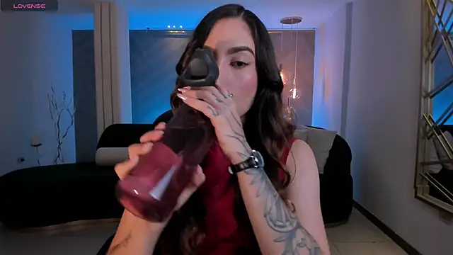 MarianneLane online show from 10/08/25, 08:06