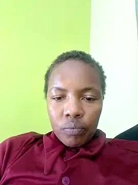 Snapshot of popperlay chatting on 10/04/25, 12:47 popperlay online show from 10/04/25, 12:47