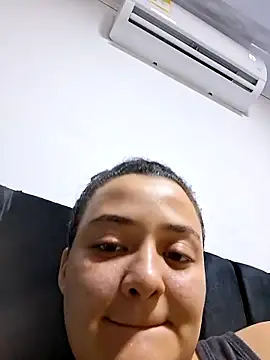 Liancy online show from 10/29/25, 11:50