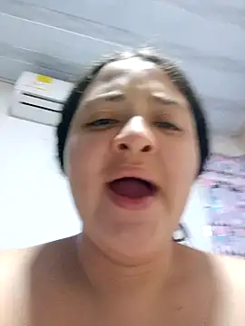 Liancy online show from 11/14/25, 02:43