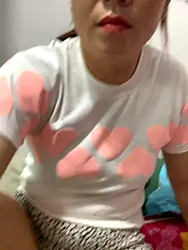 Baby-bigtits online show from 10/25/25, 02:52