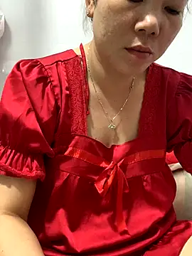 Baby-bigtits online show from 11/10/25, 01:10