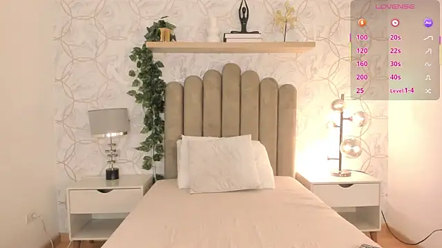 Roma  love online show from 02/25/25, 11:30