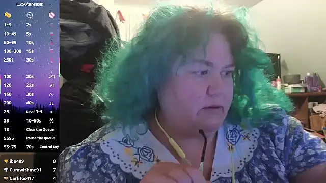 EmberCum online show from 10/28/25, 09:57