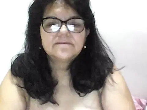Snapshot of kassandra02 chatting on 12/16/24, 01:54 kassandra02 online show from 12/16/24, 01:54