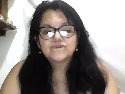 Snapshot of kassandra02 chatting on 01/25/25, 02:26 kassandra02 online show from 01/25/25, 02:26