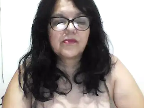 Snapshot of kassandra02 chatting on 02/26/25, 01:30 kassandra02 online show from 02/26/25, 01:30
