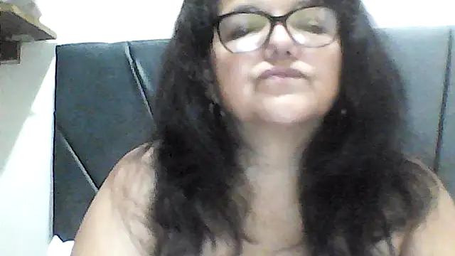 Snapshot of kassandra02 chatting on 09/30/25, 02:49 kassandra02 online show from 09/30/25, 02:49