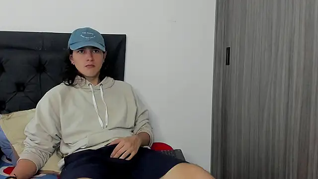 alex connorr online show from 12/30/24, 09:08