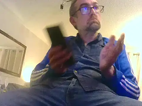 Snapshot of bibananaman chatting on 01/05/25, 02:38 bibananaman online show from 01/05/25, 02:38