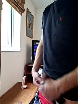 Snapshot of bibananaman chatting on 09/19/25, 01:56 bibananaman online show from 09/19/25, 01:56