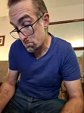 Snapshot of bibananaman chatting on 10/02/25, 07:43 bibananaman online show from 10/02/25, 07:43