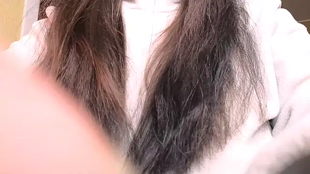 Snapshot of Erica_Wayne chatting on 01/05/25, 06:35 Erica Wayne online show from 01/05/25, 06:35