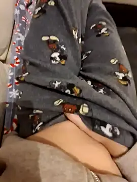 Snapshot of Mary_anes chatting on 01/10/25, 12:06 Mary anes online show from 01/10/25, 12:06