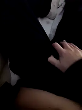 Snapshot of Mary_anes chatting on 02/19/25, 11:04 Mary anes online show from 02/19/25, 11:04