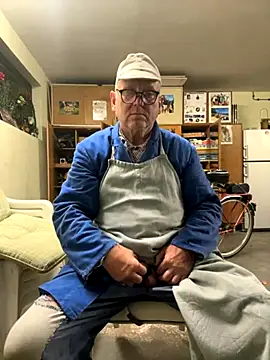 oldgayman online show from 09/17/25, 05:36