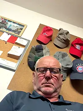 oldgayman online show from 10/08/25, 02:14