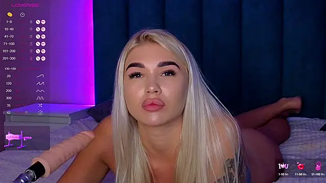 Snapshot of DreamPussyy chatting on 02/19/25, 04:34 DreamPussyy online show from 02/19/25, 04:34