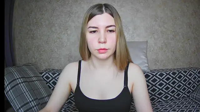 ElllaNuar online show from 12/09/24, 02:13