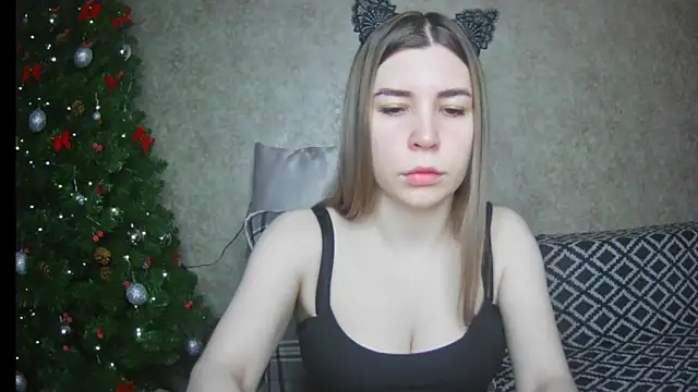 ElllaNuar online show from 01/20/25, 01:28