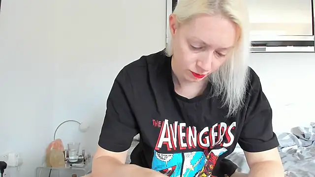 Snapshot of BetterThanYourEx69 chatting on 11/08/25, 02:06 BetterThanYourEx69 online show from 11/08/25, 02:06