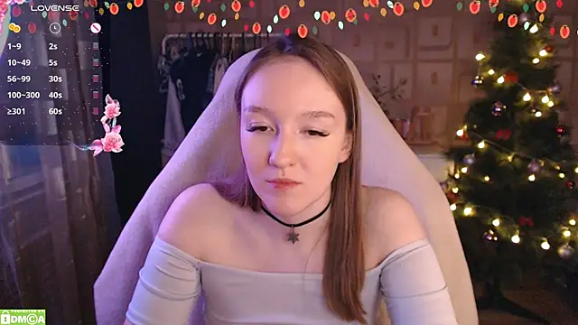 Snapshot of MoonlishSiren chatting on 12/26/24, 09:37 MoonlishSiren online show from 12/26/24, 09:37