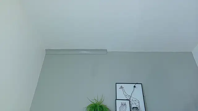 KendalMilleer online show from 09/23/25, 10:07