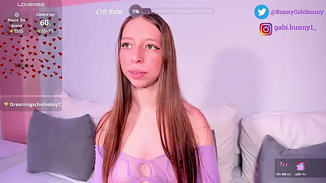 Snapshot of gabi_bunny chatting on 02/25/25, 05:04 gabi bunny online show from 02/25/25, 05:04