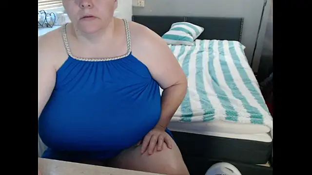 Sweetboobs online show from 10/14/25, 07:42