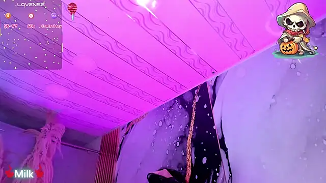 emma  cute   online show from 10/08/25, 10:57