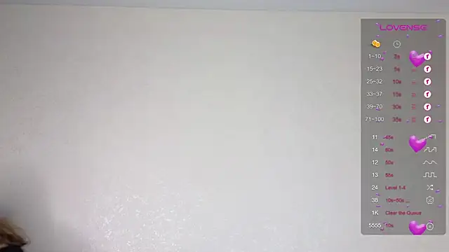 lina haall online show from 11/21/25, 01:10