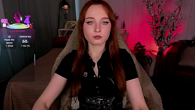 Emma Chery online show from 10/17/25, 05:43