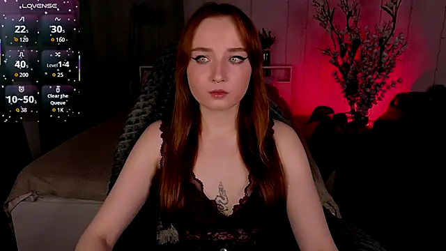 Emma Chery online show from 11/11/25, 05:40