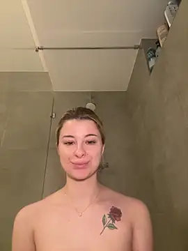 Mia-Minou online show from 01/09/25, 07:52