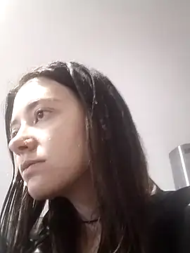 Snapshot of Isabella_21x chatting on 12/22/24, 03:22 Isabella 21x online show from 12/22/24, 03:22