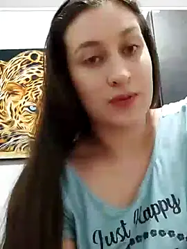Snapshot of dulccemaria24 chatting on 01/23/25, 02:44 dulccemaria24 online show from 01/23/25, 02:44