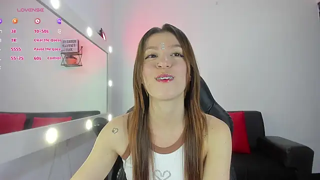 roxanne jones1 online show from 11/08/25, 07:34