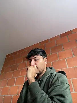 Snapshot of Pauldiazz chatting on 03/11/25, 01:23 Pauldiazz online show from 03/11/25, 01:23