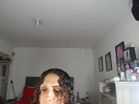 Snapshot of Corina_hot chatting on 12/03/24, 08:50 Corina hot online show from 12/03/24, 08:50