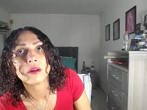 Snapshot of Corina_hot chatting on 01/03/25, 07:29 Corina hot online show from 01/03/25, 07:29