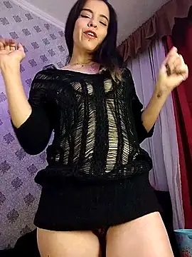 Snapshot of MaryannG chatting on 02/15/25, 04:58 MaryannG online show from 02/15/25, 04:58