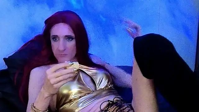 LuvNuk online show from 01/10/25, 01:52