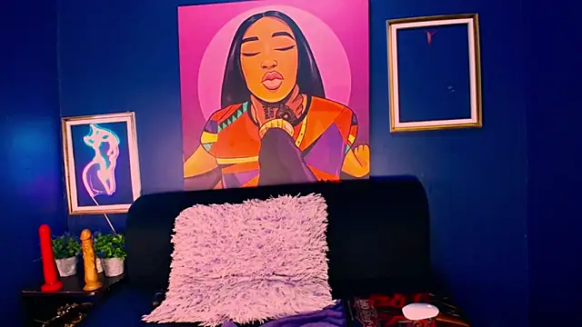 MsTashaxxx online show from 12/05/24, 11:07