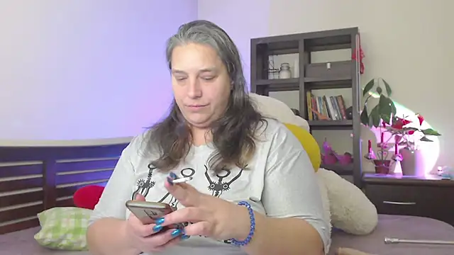 Snapshot of Niter chatting on 01/21/25, 11:13 Niter online show from 01/21/25, 11:13